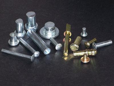 即墨緊固件生產廠家報價、圖片及市場行情全面解析——以青島新華五金制品為例